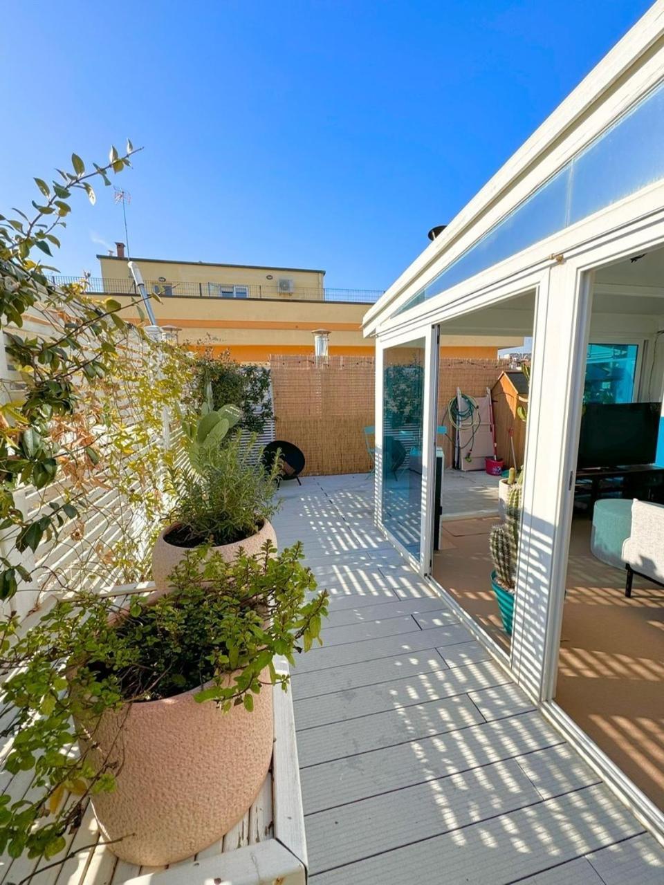 Rooftop-Marinacentro-Unique-Beach-Fun-Smart-Loveapt-Train-Park Rimini Buitenkant foto